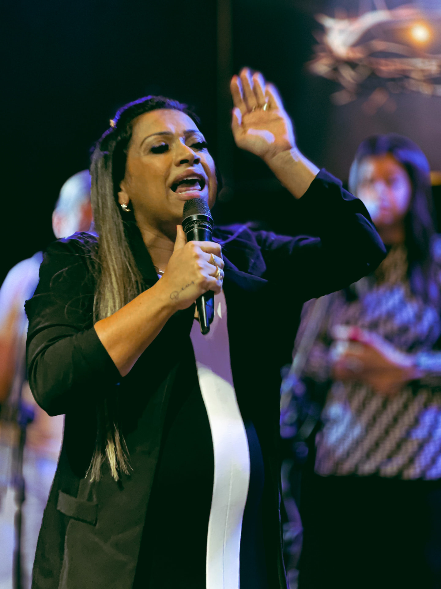 Bruna Teotonio, Pastora responsável pelo social
